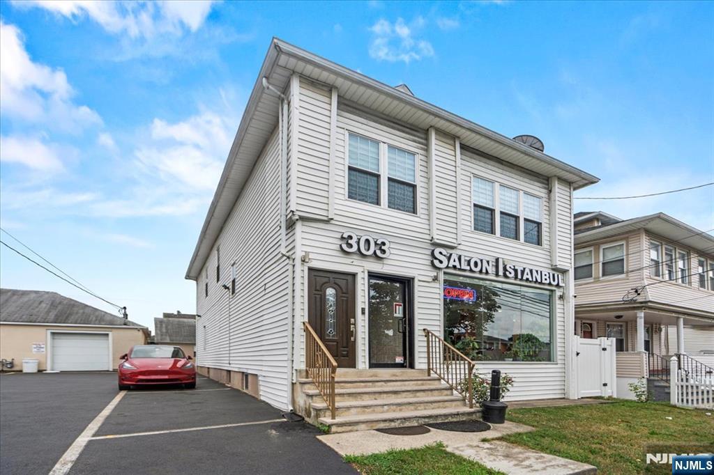 303 Crooks Avenue