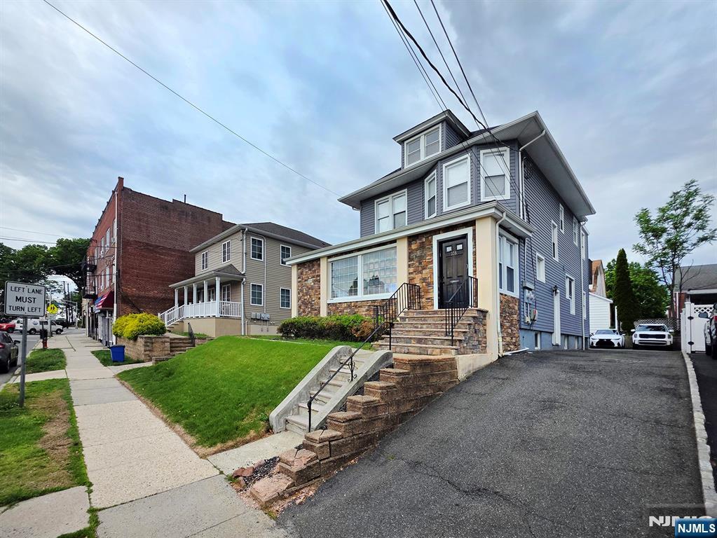 335 Union Avenue