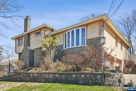 583 Ridgeland Terrace Leonia NJ 07605