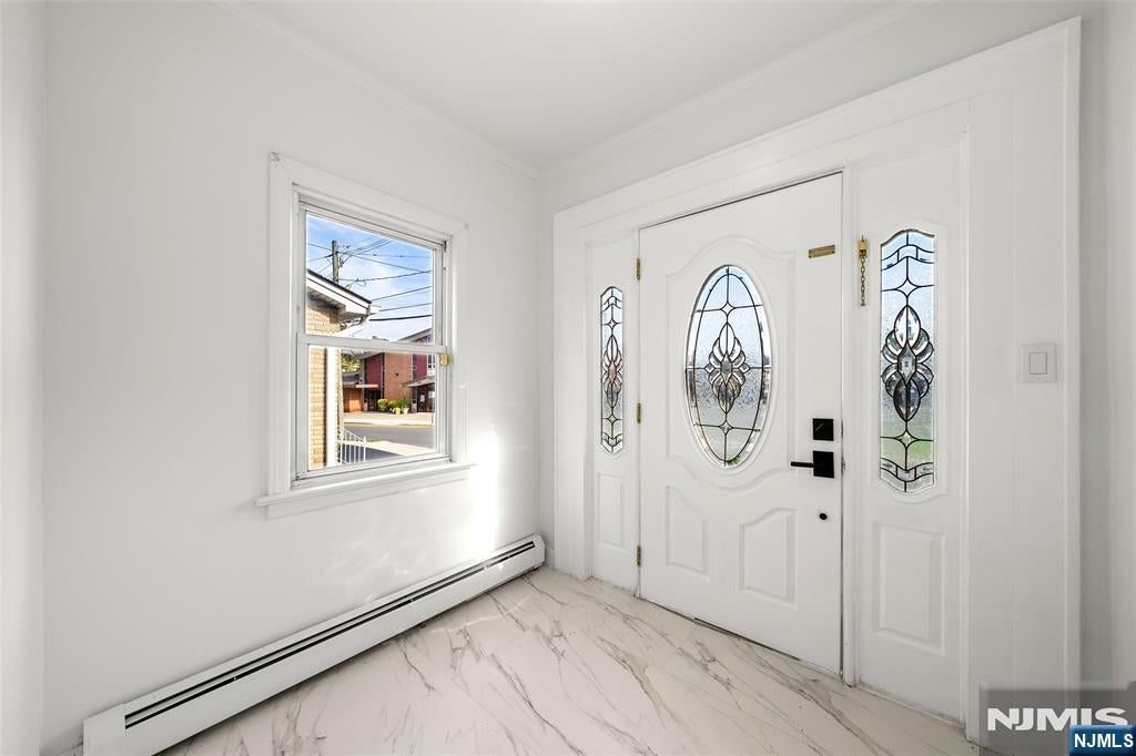 46 Chamberlain Avenue