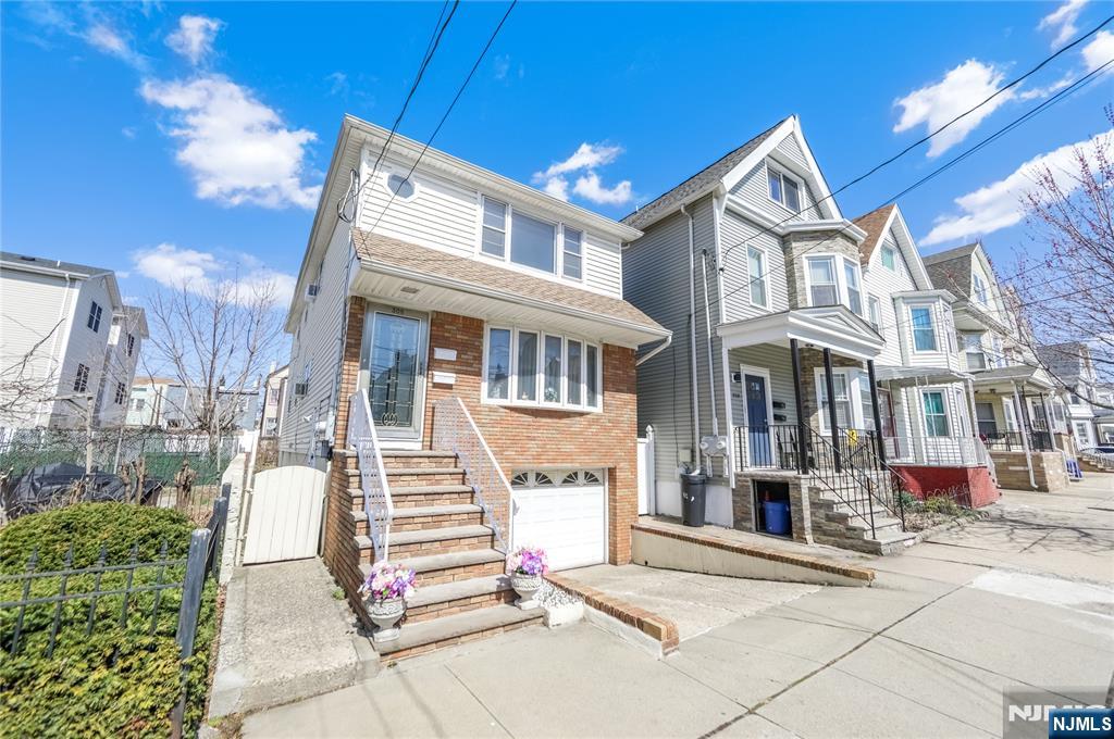 308 Hamilton Street