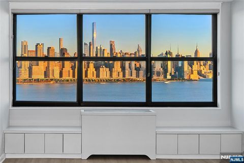 7004 Boulevard East #16f-T3 Guttenberg NJ 07093
