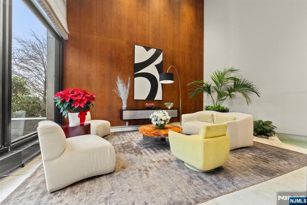 1 Claridge Drive 111