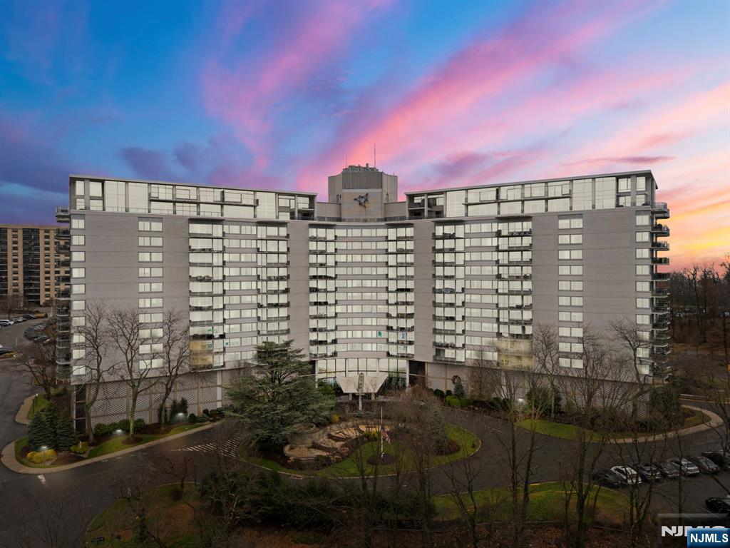 1 Claridge Drive 111