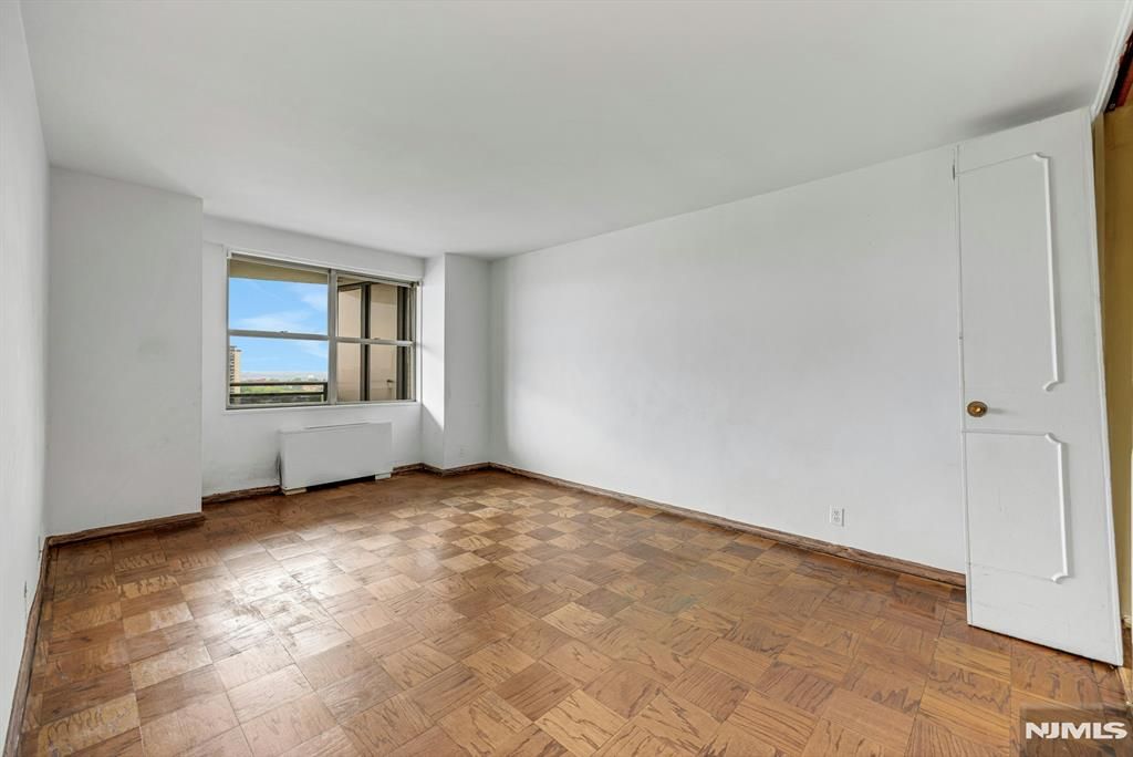 Photo of 2077 Center Avenue #20C, Fort Lee, NJ 07024 (MLS # 26016026)