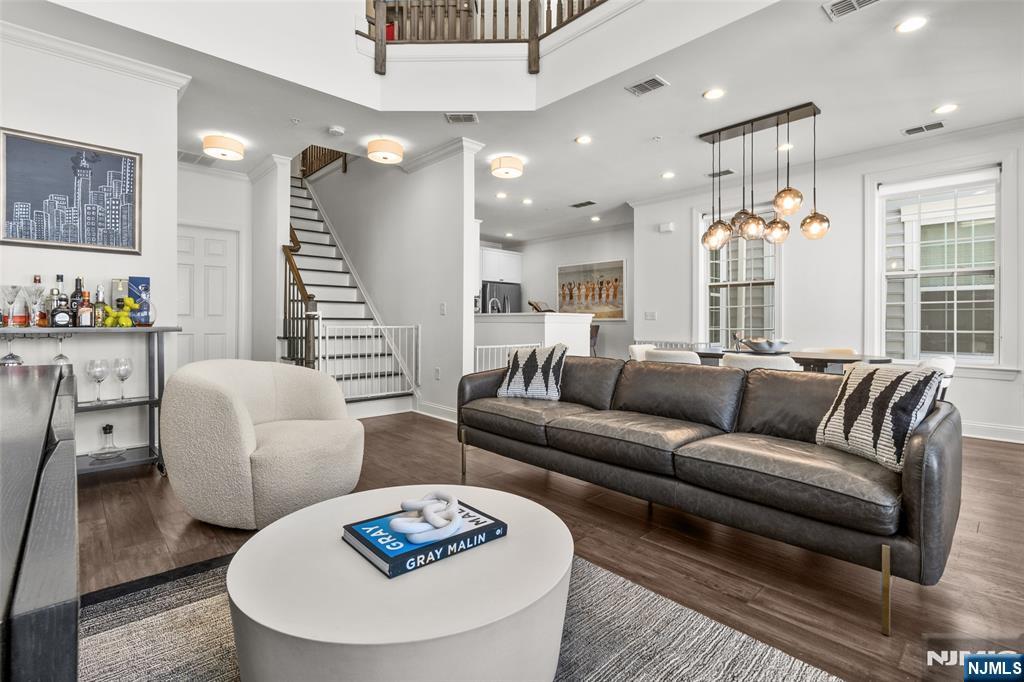 109 Sequoia Drive