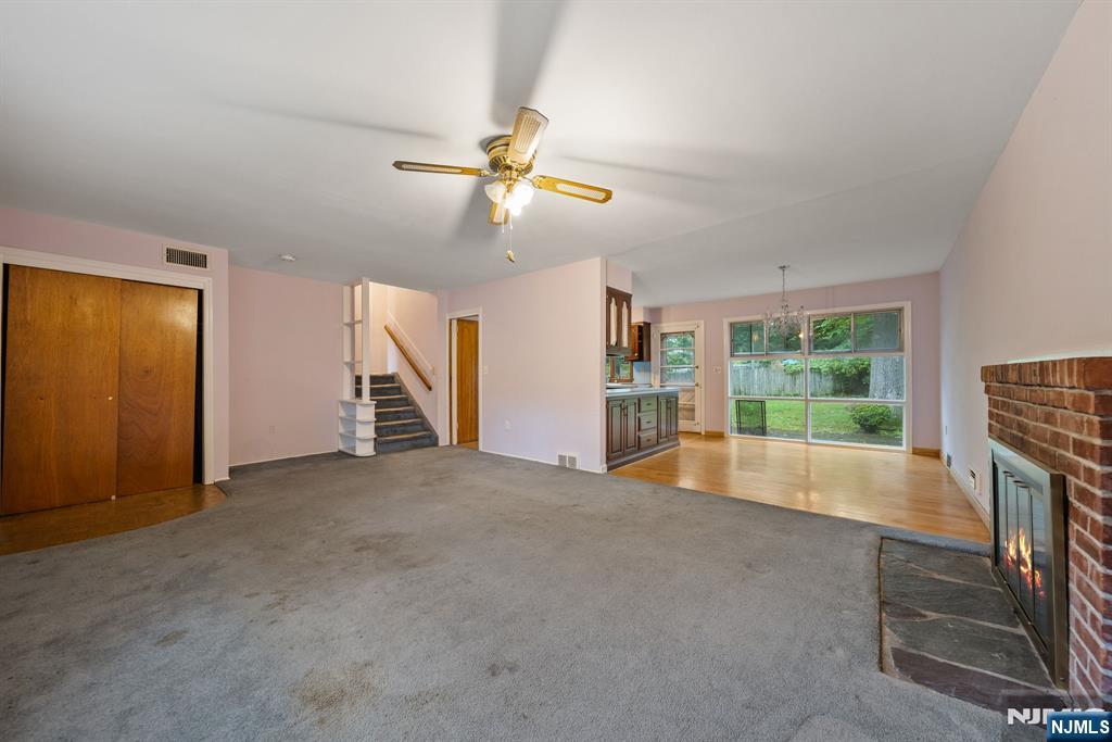 180 Busteed Drive