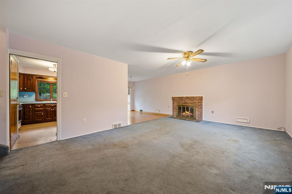180 Busteed Drive