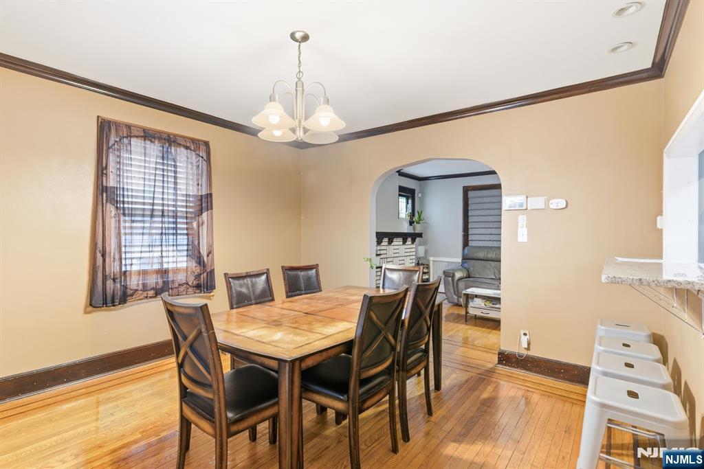 1985 Ostwood Terrace