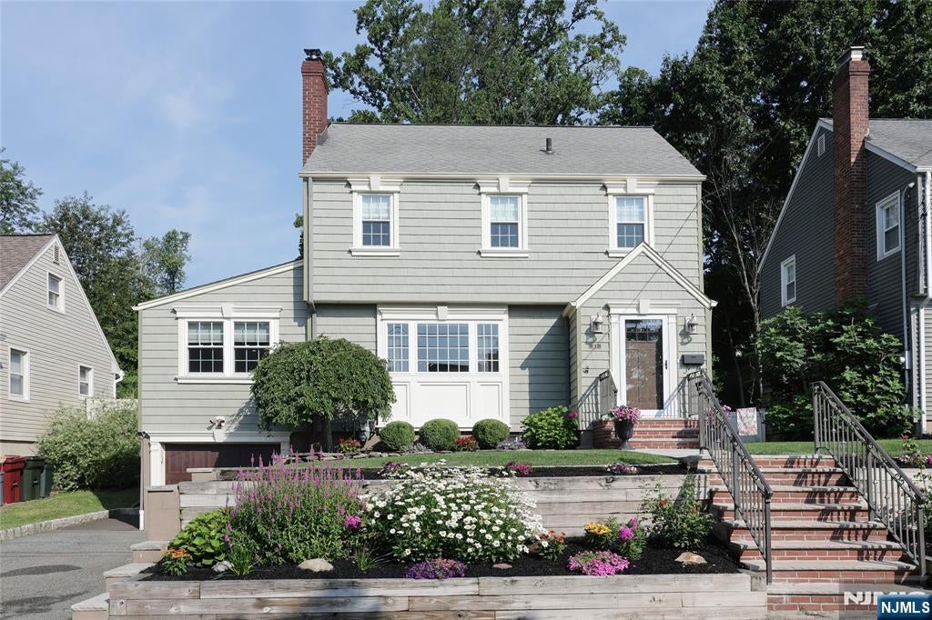 37 Oakley Terrace