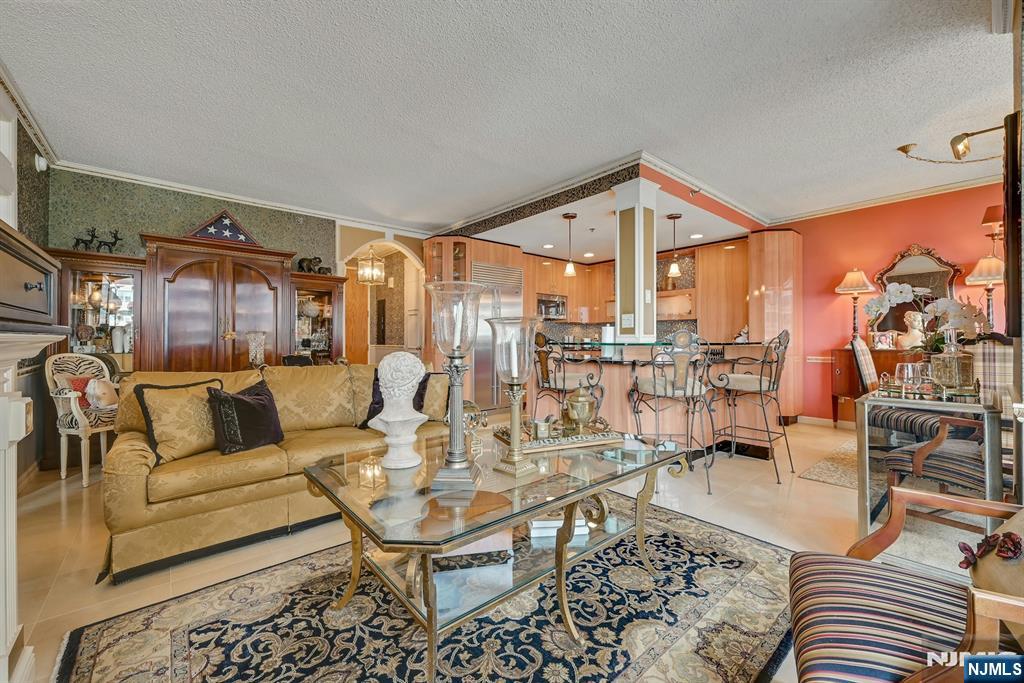 100 Carlyle Drive C06B