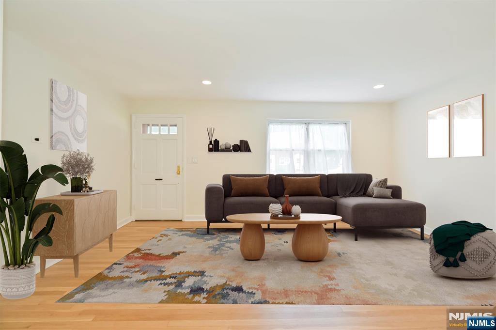 461 Heath Place 23