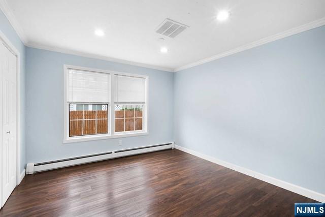 Point Pleasant, New Jersey 08742, United States, 4 Bedrooms Bedrooms, ,1 BathroomBathrooms,Residential,Pending,51571