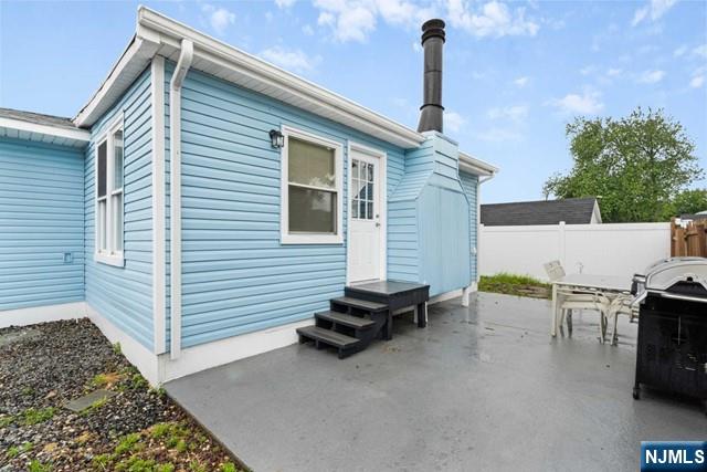 Point Pleasant, New Jersey 08742, United States, 4 Bedrooms Bedrooms, ,1 BathroomBathrooms,Residential,Pending,51571