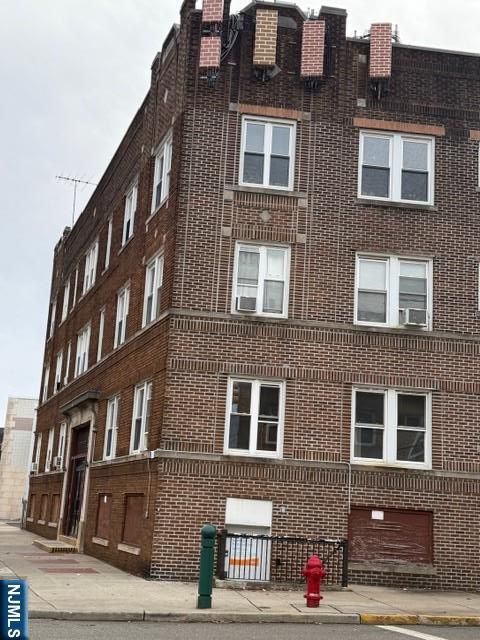 Photo of 511 Kearny Ave #2, Kearny, NJ 07032 (MLS # 26014745)