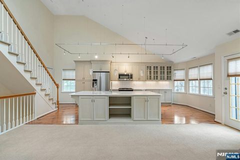 601 Fairfax Drive, Ramsey, NJ 07446 - #: 25009064