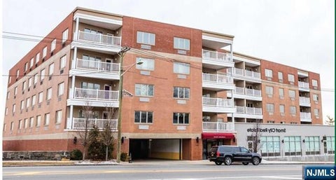 Photo of 411 E Brinkerhoff Ave #211, Palisades Park, NJ 07650 (MLS # 26022086)