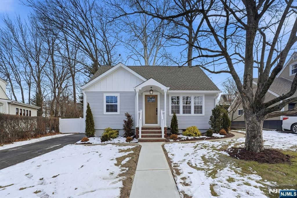 Photo of 219 Sanzari Place, Maywood, NJ 07607 (MLS # 26003224)