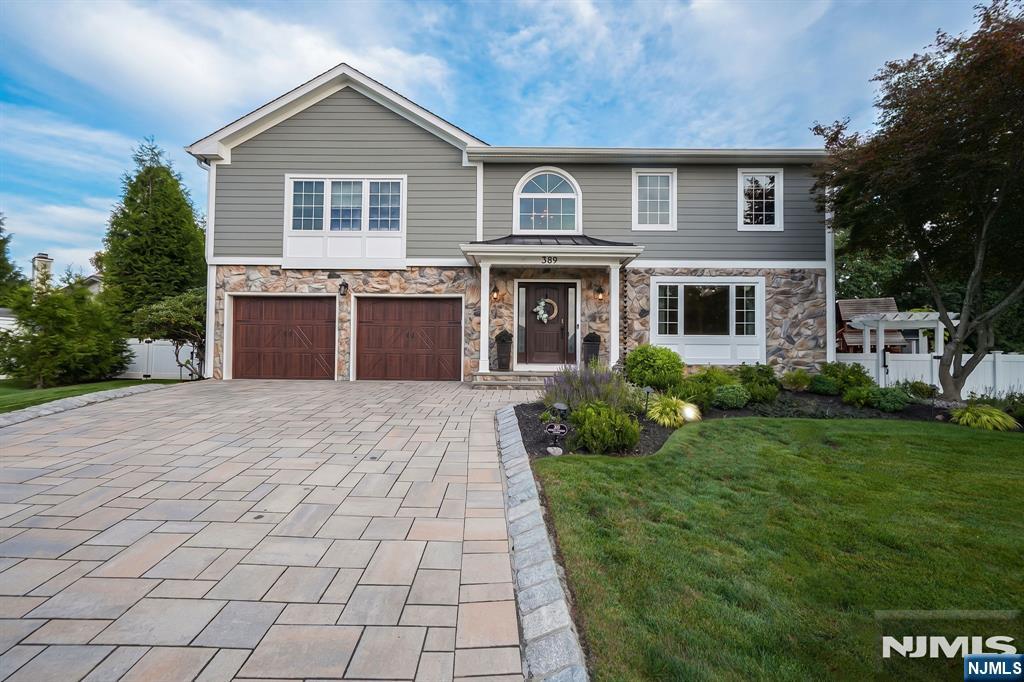 398 James Woods Court