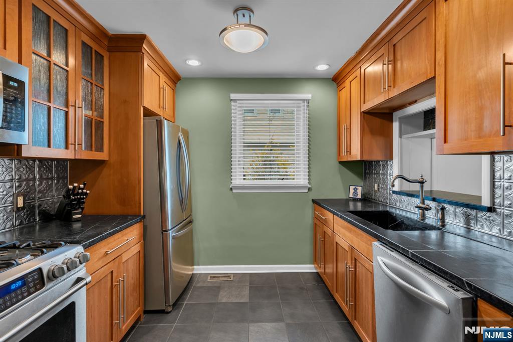 465 Franklin Turnpike