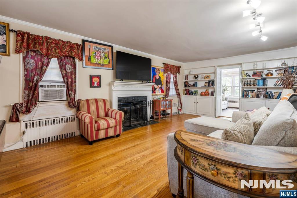 81 Grayson Place