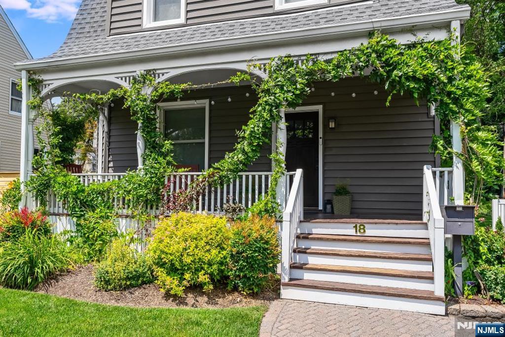 18 Gardiner Place