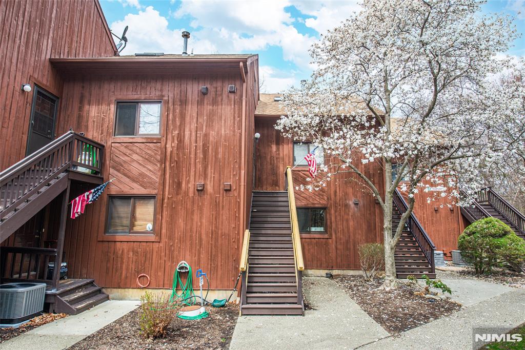 Property for Sale at 2 Solitude Court 6, Vernon, New Jersey - Bedrooms: 2 
Bathrooms: 1  - $212,500