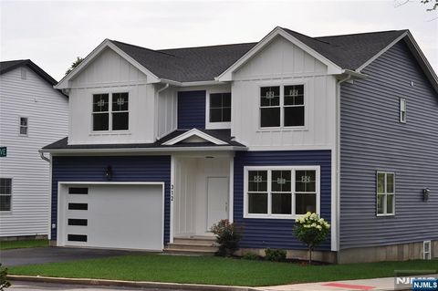 Photo of 312 Lambert, Northvale, NJ 07647 (MLS # 25039158)