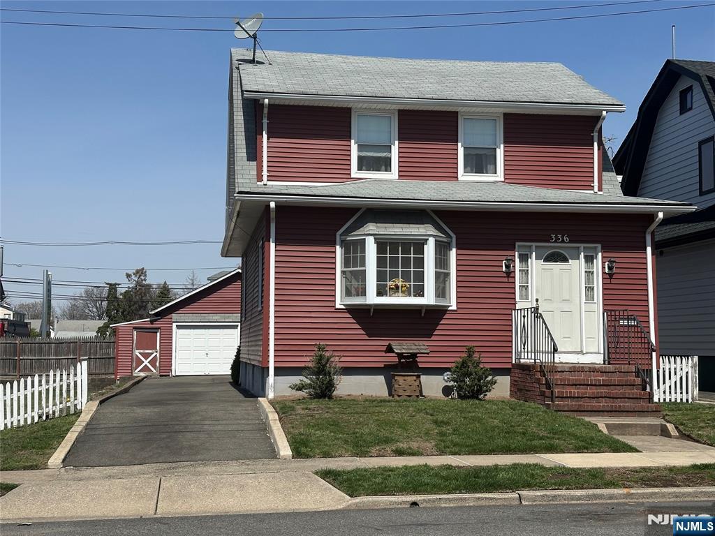 Property for Sale at 336 E 1st Street, Clifton, New Jersey - Bedrooms: 3 
Bathrooms: 2 
Rooms: 7  - $624,999