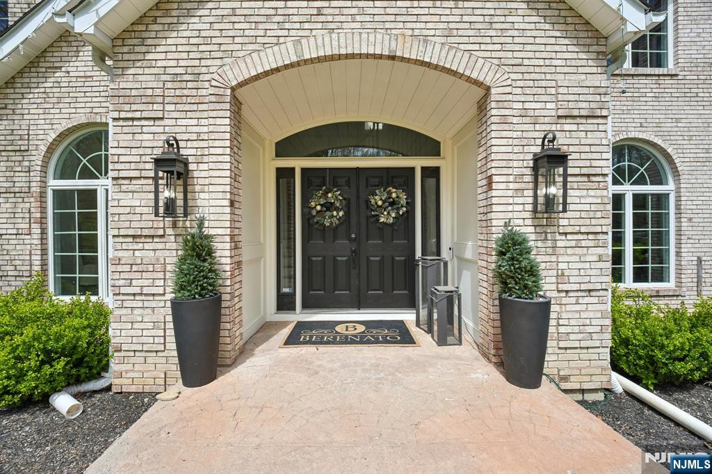 9 Natale Drive