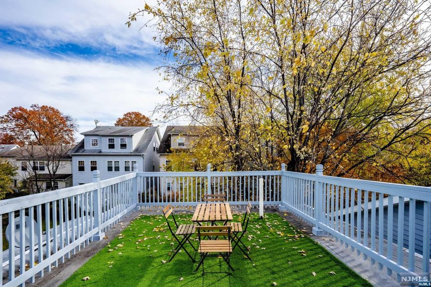 COME GRAB THIS 2 FAMILY BEFORE IT'S GONE. BEAUTIFUL MODERN KITCHEN WITH QUARTZ COUNTERTOPS, FORCED HEAT. STAINLESS STEEL APPLIANCES, PLENTY OF NATURAL SUNLIGHT, PRIVATE ROOF TOP, ALL SEPRETE UTILITIES. CLOSE TO SHOPPING AND PUBLIC TRANSPORTATION, AND SO MUCH MORE. FIRST FLOOR OFFERS: KITCHEN, LIVING ROOM/ DINING ROOM, 3 BEDROOMS, AND 1 FULL BATH. SECOND FLOOR DUPLEX OFFERS: KITCHEN, LIVING ROOM/ DINING ROOM, 4 BEDROOMS, AND 1 FULL BATH. ADDITIONAL FULL FINISHED BASEMENT WITH KITCHEN AND FULL BATH