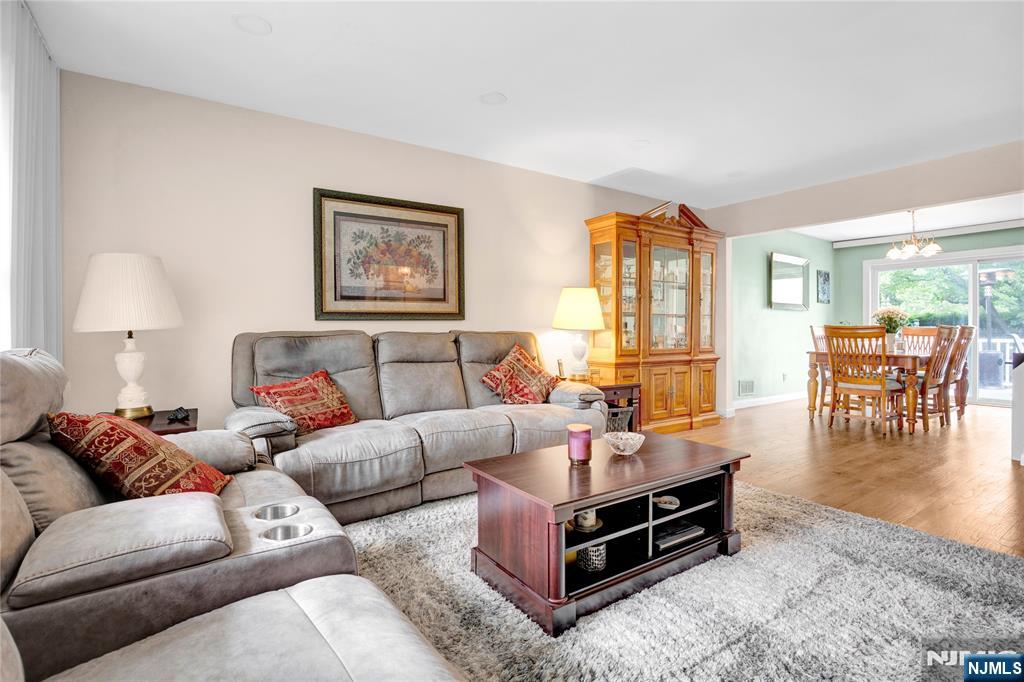 764 Sherwood Court