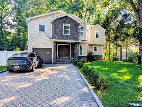 Photo of 96 Buff RD, Tenafly, NJ 07670 (MLS # 26034693)