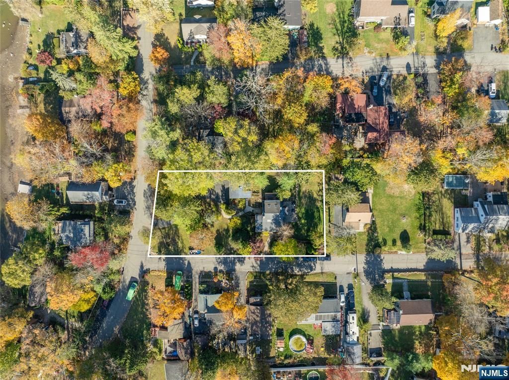 Photo of 16 Sylvan Way, West Milford, NJ 07480 (MLS # 25037980)