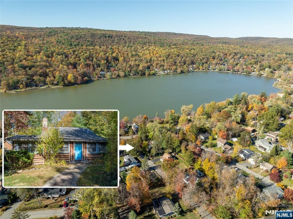 Photo of 16 Sylvan Way, West Milford, NJ 07480 (MLS # 25037980)