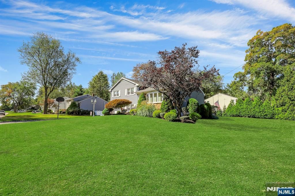 Photo of 244 Devon Road, Twp of Washington, NJ 07676 (MLS # 25034133)