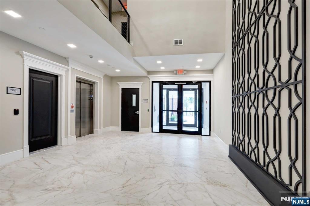 305 Patterson Street 105