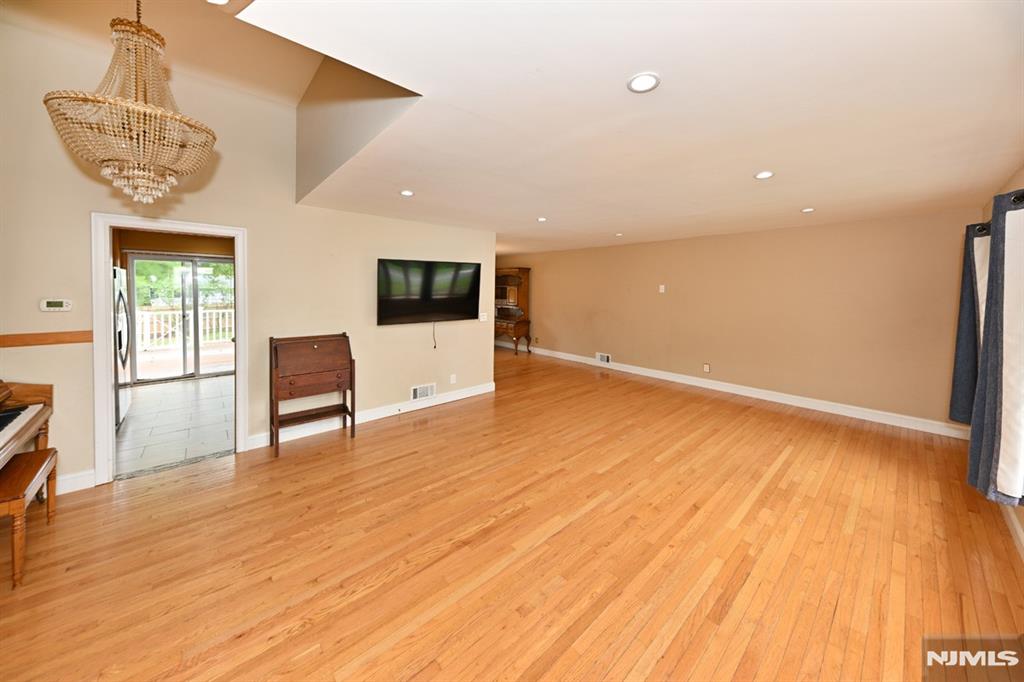 87 Revere Avenue