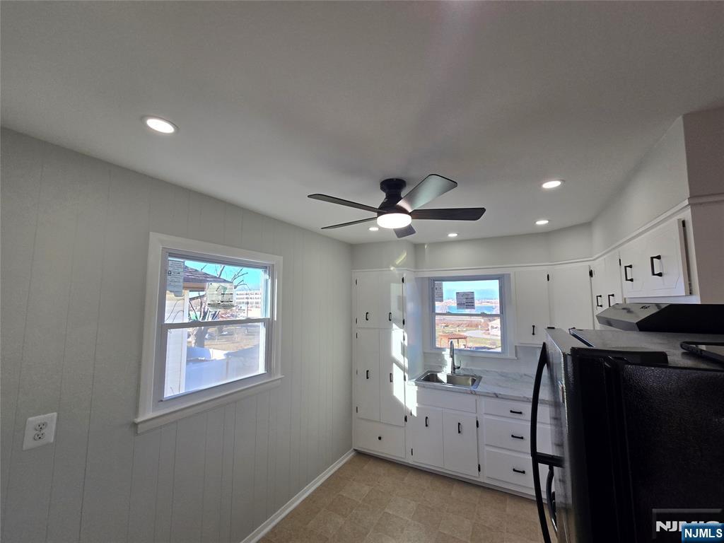 691 9th Street Floor 2