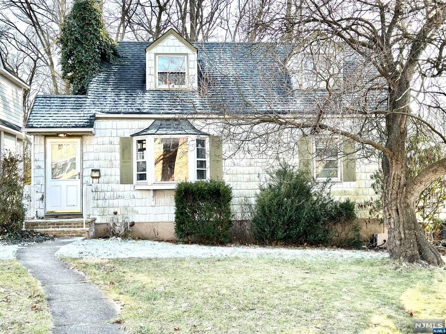 Endless possibilities await you in this 4 bedroom, 2 full bath cape cod style home. Bring your creativity and make this your dream home. This property backs up to the beautiful Memorial Park, and conveniently located to Roosevelt School, River Dell Middle School and High School. Take advantage of all that River Edge has to offer. Home is being sold in AS-IS condition.