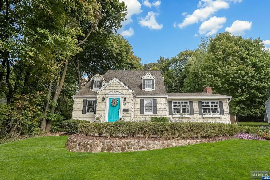 Spectacular 4/5 Bedroom Colonial Cape features almost 3000 square feet of living space after a massive 2014 addition and renovation. The impressive and flexible first floor has all large rooms including a first floor MBR or In-Law Suite or den, a (20 X 21) Great Room with Fireplace, a (12 X 17) Sun Room, Banquet Sized Dining Room with a cozy window seat and built in shelving, a Sitting Room, Bedroom and Office. WOW !! The Kitchen features Custom Cabinetry, Silestone Quartz Countertops, Updated Appliances, Built in Storage and an Oversized Breakfast Bar. The Second Floor has 2/3 Large Bedrooms including the Second MBR w/ 2 huge WIC and the flexibility to accommodate other uses of this great space including a nursery or second floor den. Set nicely on a sunny knoll the 75 X 150 lot and fenced rear yard offers great space for outdoor fun. Whole House Generator and Large Shed with power and light. See the extensive list of extras and room sizes attached in the associated documents