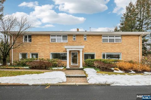 631 E Palisade Avenue Englewood Cliffs NJ 07632