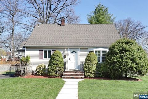 401 Pleasant Avenue New Milford NJ 07646