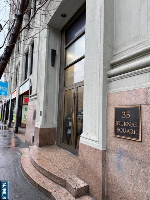 Photo of 35 Journal Square #628, Jersey City, NJ 07306 (MLS # 26006026)