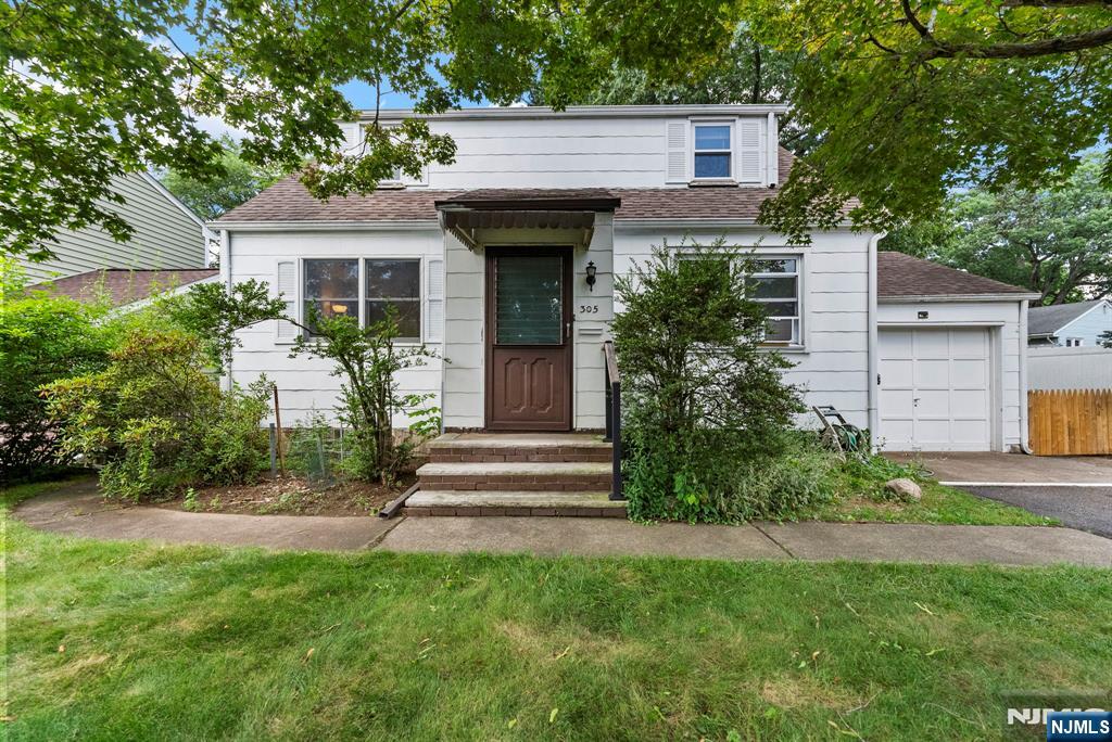 305 E Main Street