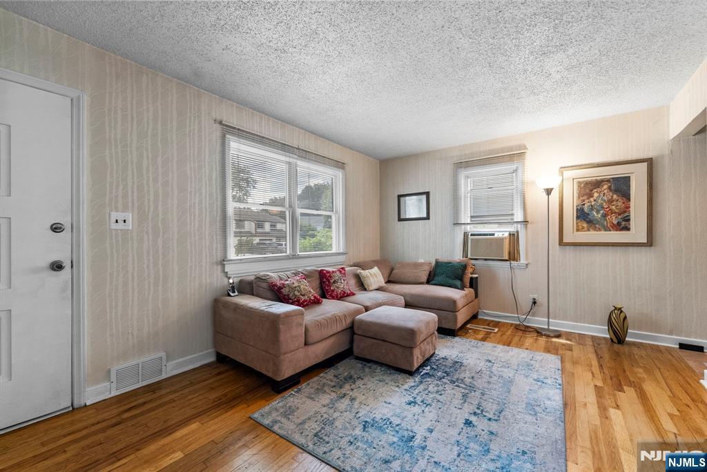 305 E Main Street