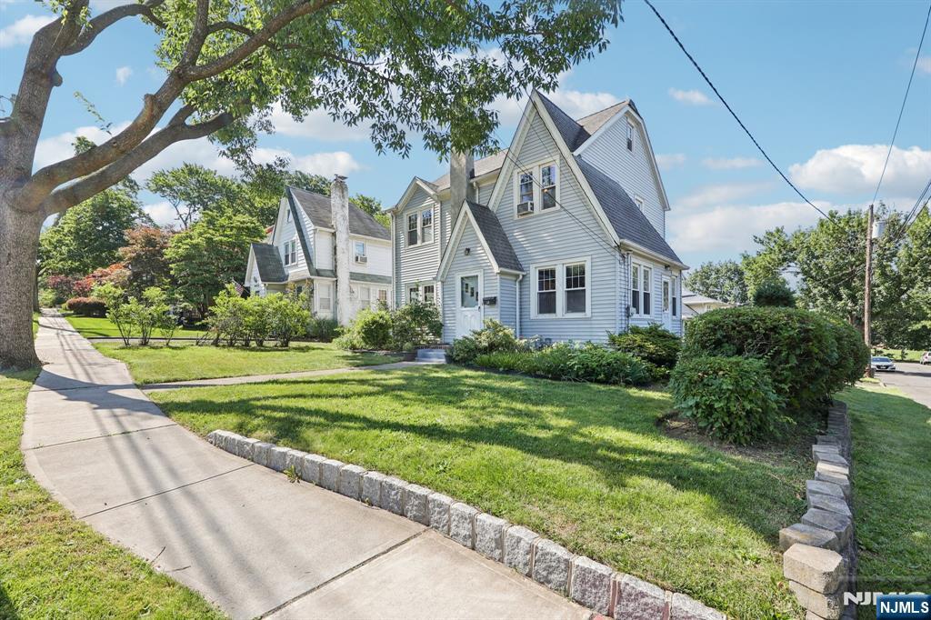 88 Lindbergh Boulevard