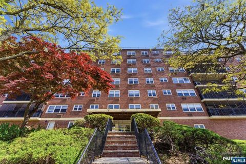Photo of 415 Claremont Avenue #C004A, Montclair, NJ 07042 (MLS # 26016672)
