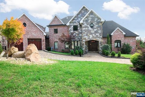 51 Columbus Avenue Totowa NJ 07512