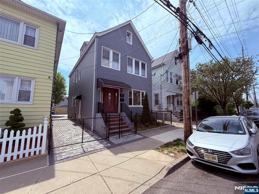 Rental Property at 38 Lanza Ave, Garfield, New Jersey - Bedrooms: 1 
Bathrooms: 1 
Rooms: 4  - $2,000 MO.